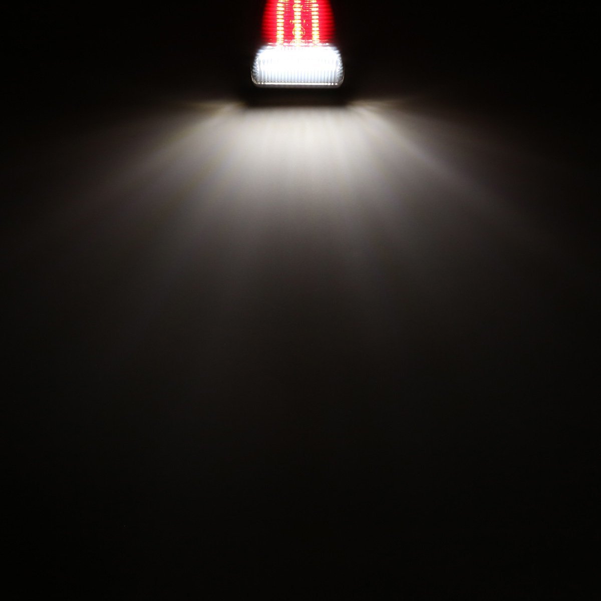 LED ライセンスランプ GMC シエラ ユーコン ナンバー灯 6500K ホワイト レッドマーカー付き RZ468_画像3