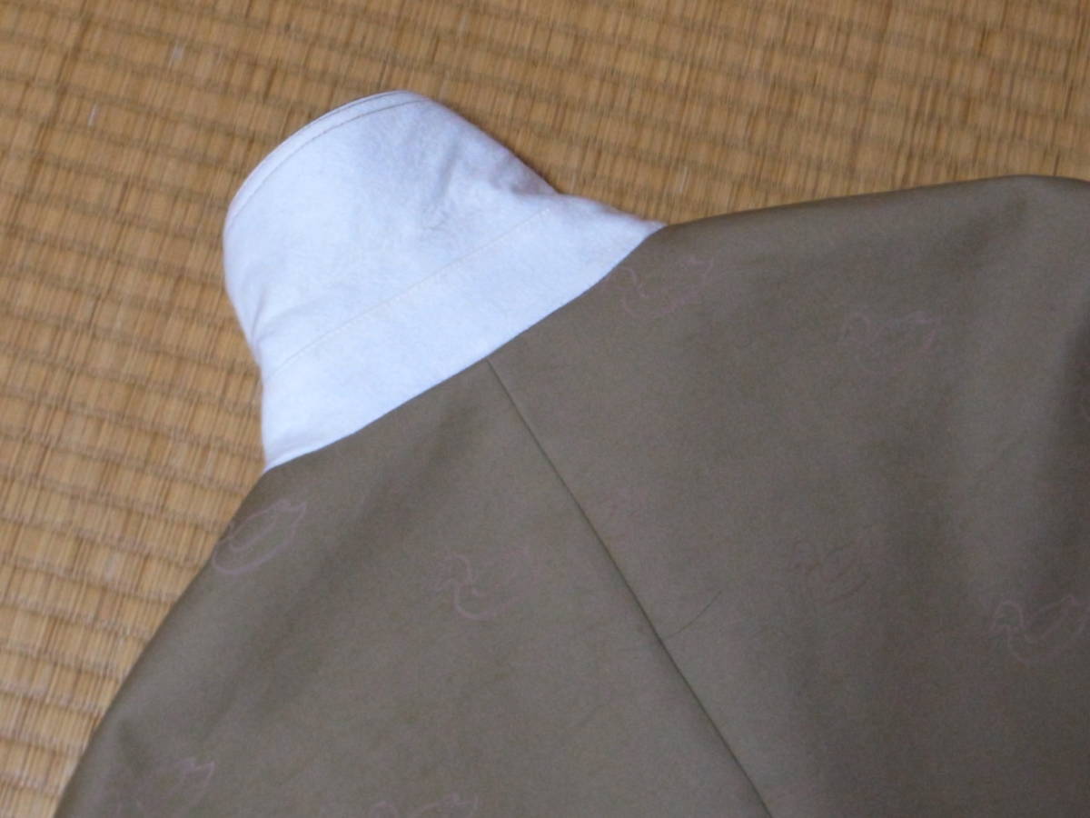 ☆KOE×THOM BROWNE☆「コエとトムブラウンによるコラボ 」ステンカラー