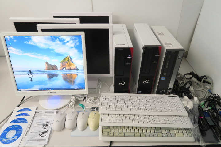 まとめ売り】 「FUJITSU/富士通」 モニター付きデスクトップパソコン