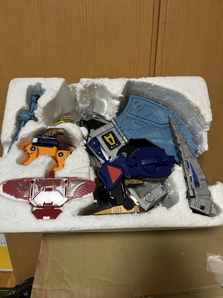 人気沸騰ブラドン 当時物 旧タカラ トランスフォーマー ブレスト