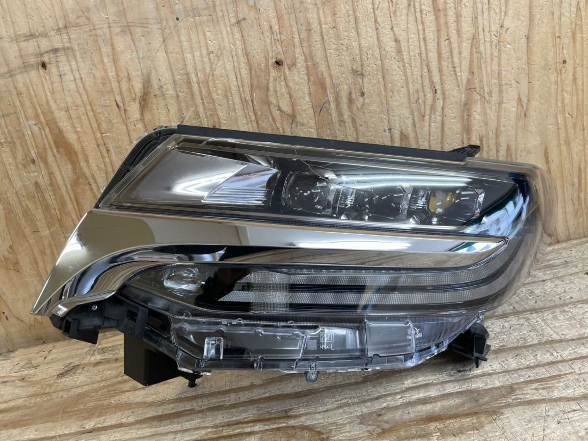 R40322 ジャンク アルファード AGH30W 後期 純正 ヘッド ライト 左 LED