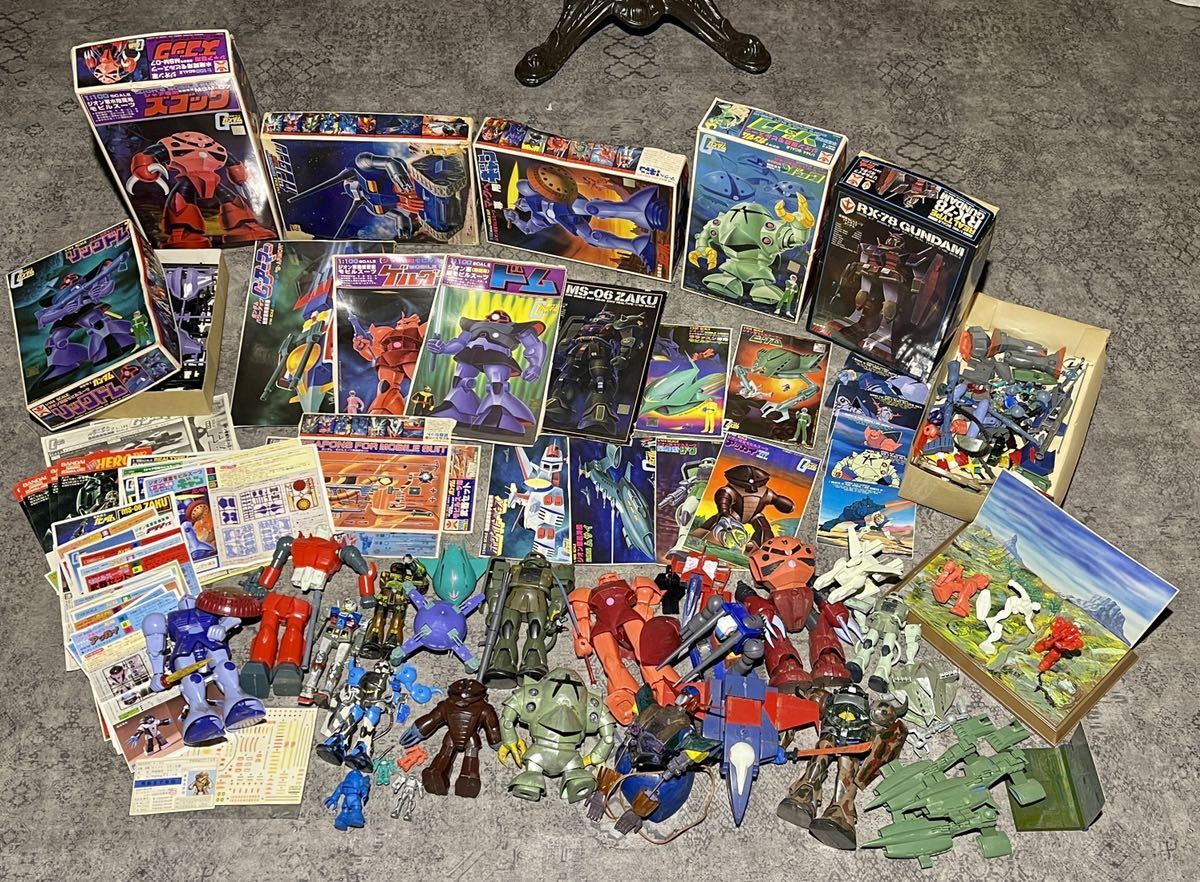 Yahoo!オークション - ジャンク 1980年 初期 バンダイ ガンダム Yahoo!オークション - ジャンク 1980年 初期 バンダイ ガンダム