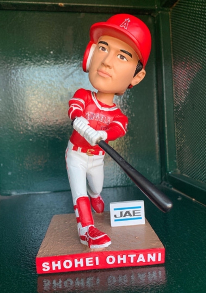 即決最安値】大谷翔平 2019年球場配布 新人王記念ボブルヘッド