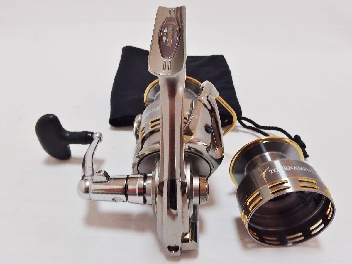 ☆ダイワ トーナメント ISO-Z3500LBD・Z4000LBD替スプール付☆ ☆ダイワ トーナメント ISO-Z3500LBD・Z4000LBD替スプール付☆