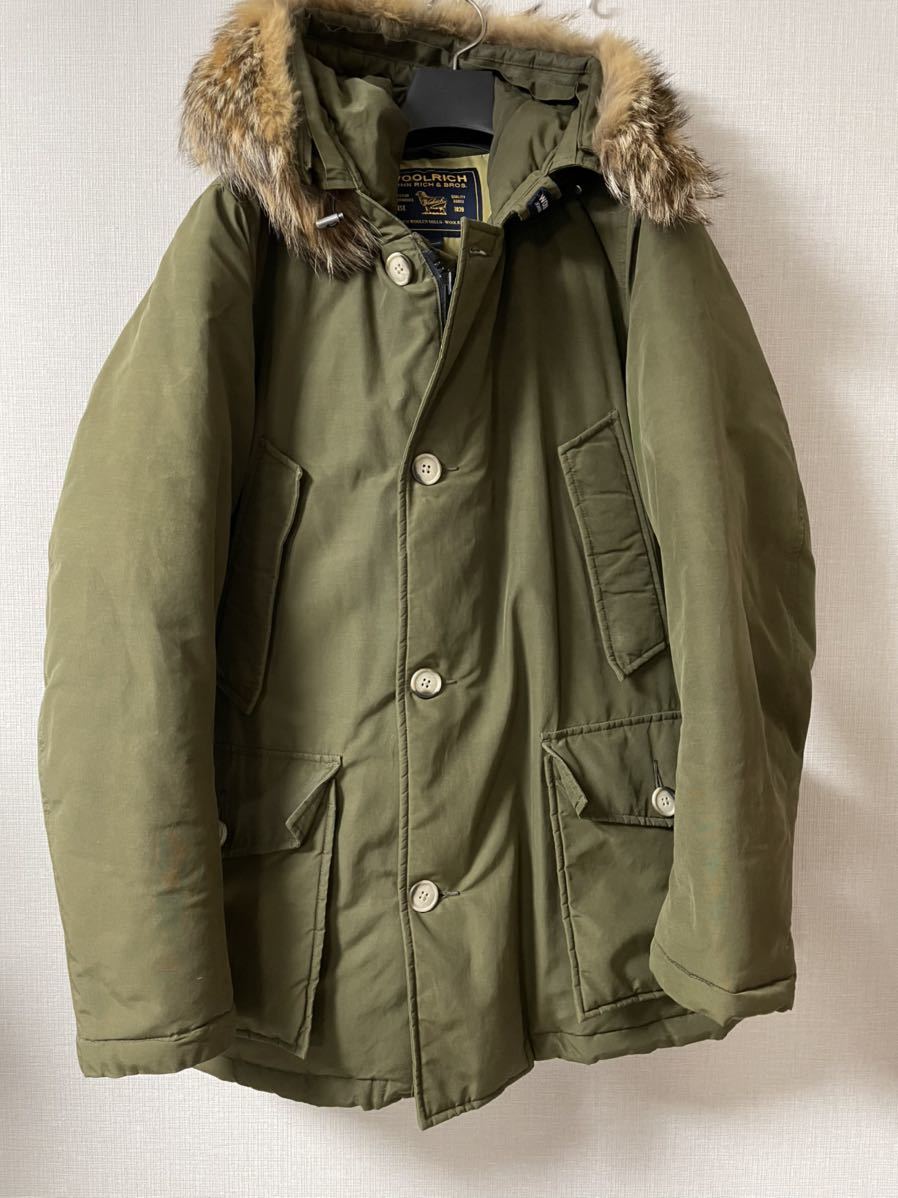 ウールリッチ　アークティックパーカー　ダウンジャケット カーキ　Lサイズ　 WOOLRICH ARCTIC PARKA カナダ製 オリーブ_画像1