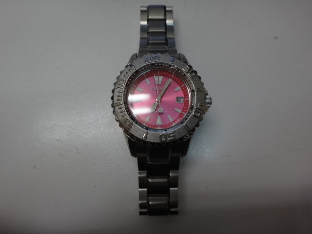 Yahoo!オークション - セイコー Seiko ダイバーズ デイト V185 Yahoo!オークション - セイコー Seiko ダイバーズ デイト V185