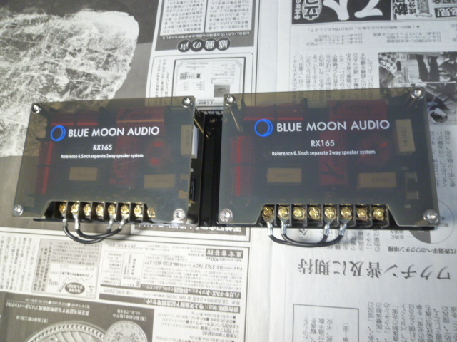 BLUE MOON AUDIO RX165(定価198千円)付属 高級小型2WAY PASSVE NETWORK