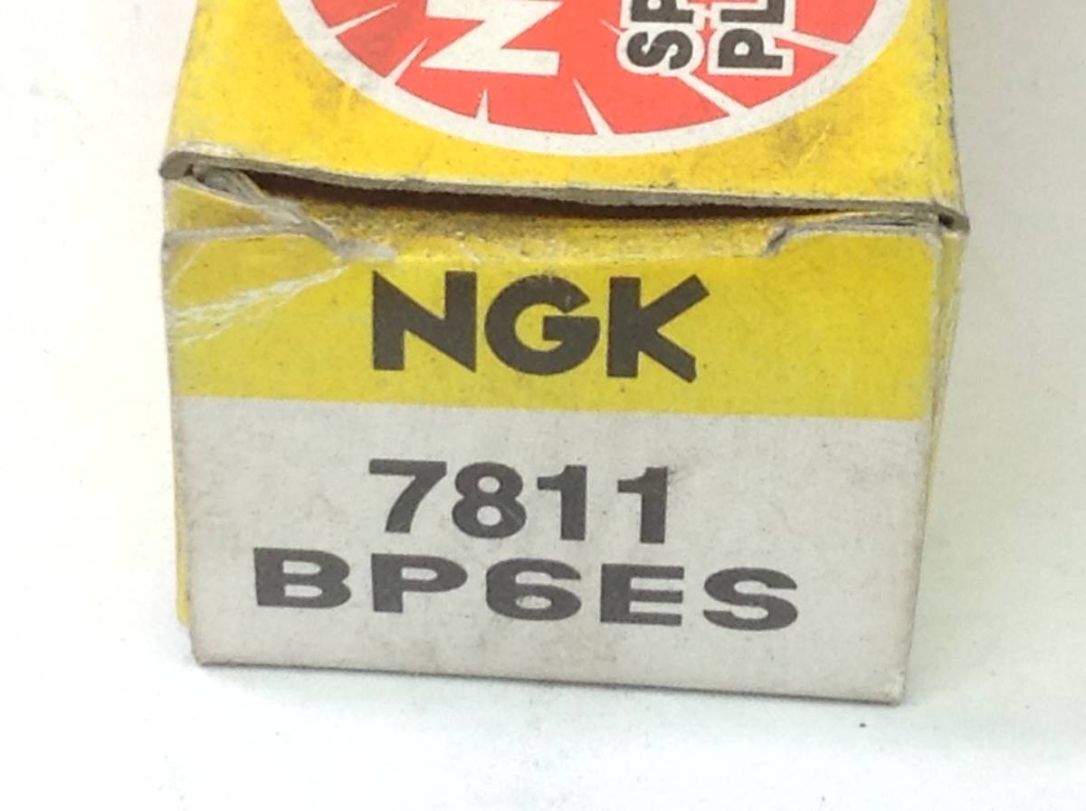 F-1428　NGK　7811/BP6ES　スパークプラグ　未使用　即決品　　　　　_画像2