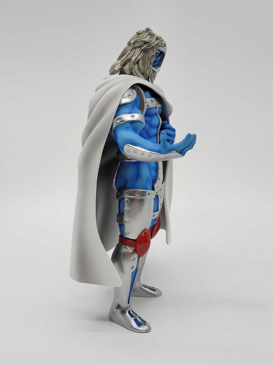 新品同様品】CCP ドクター・ボンベ 原作カラー 匠仕様 レジンキャスト製-