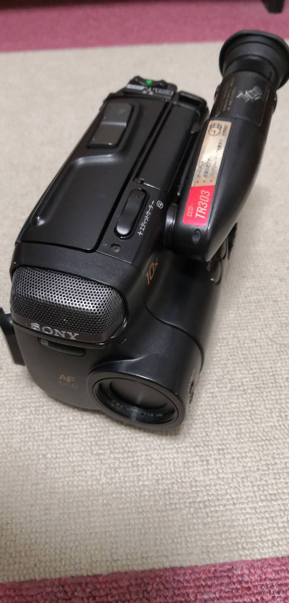【ジャンク品】SONY Handycam Video8 CCD-TR303_画像2