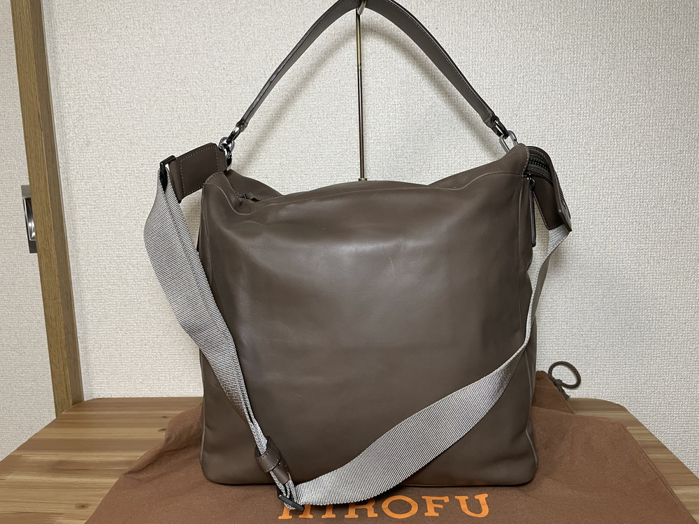 ●１２０００円即決・送料込み●　HIROFU ヒロフ　２ＷＡＹ　レザーバッグ