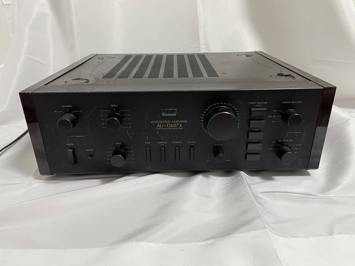 動作品】サンスイ SANSUI AU-D607X プリメインアンプ