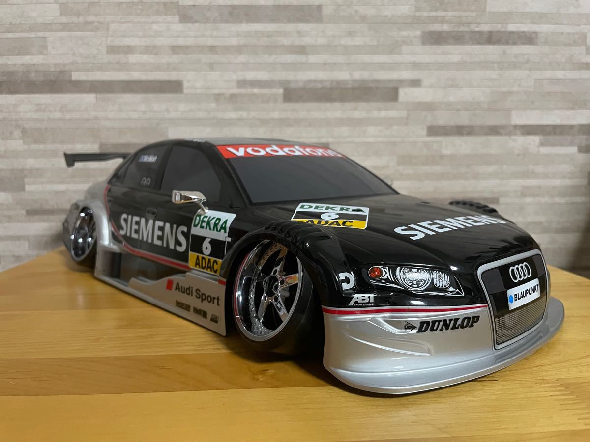 タミヤ アウディ A4 DTM 2005 チーム アプトスポーツライン 1/10