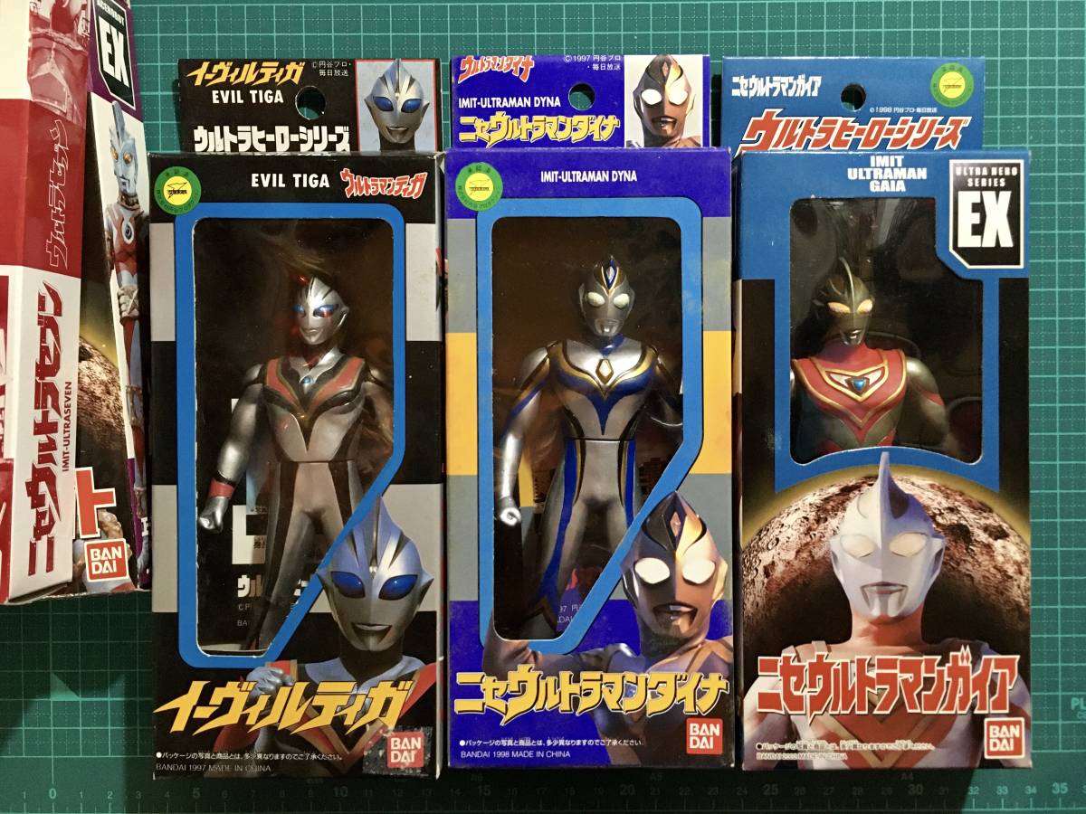ニセウルトラマン+セブン+エースロボット+イーヴィルティガ+ ニセウルトラマン+セブン+エースロボット+イーヴィルティガ+