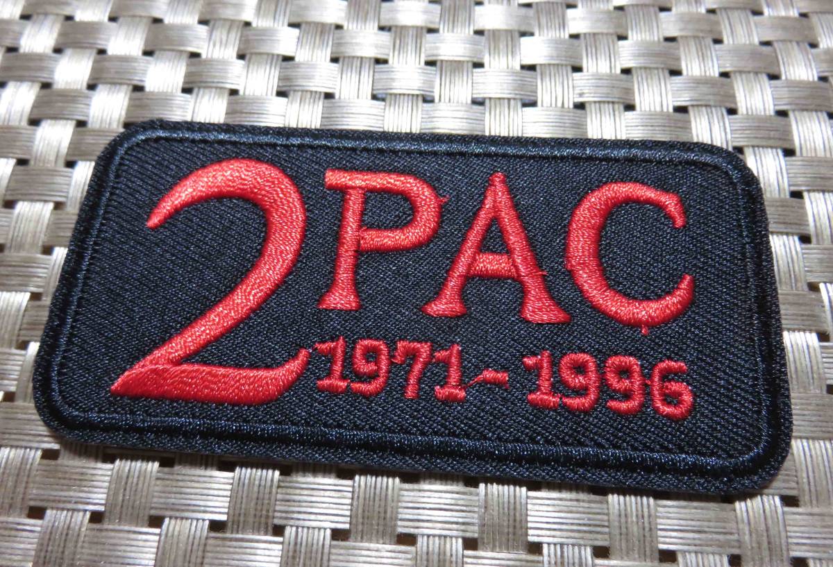 黒赤☆長方形■新品 2パック　ラップ　ヒッポホップ　ワッペン■アメリカ2PAC