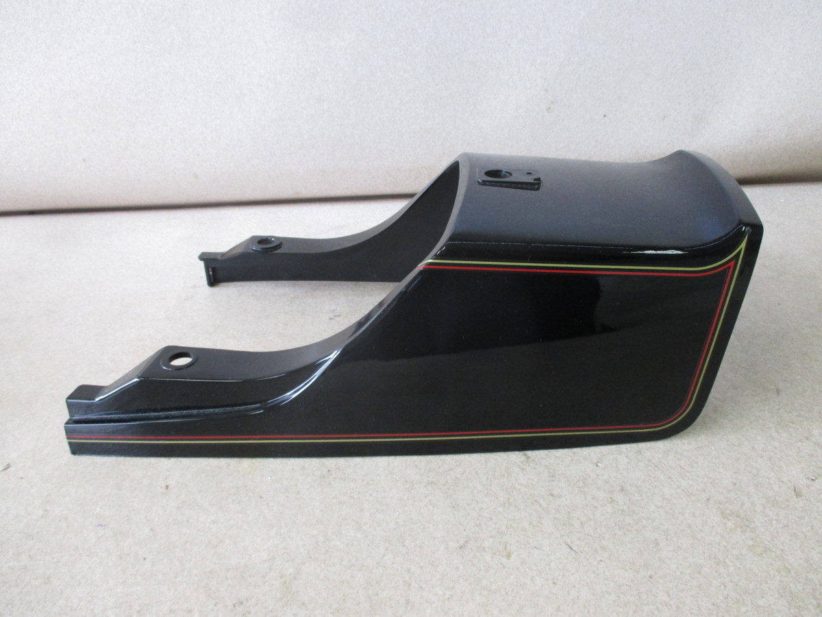 最安値で 希少 Z1-R ?型 純正テールカウル 新品 ecousarecycling.com