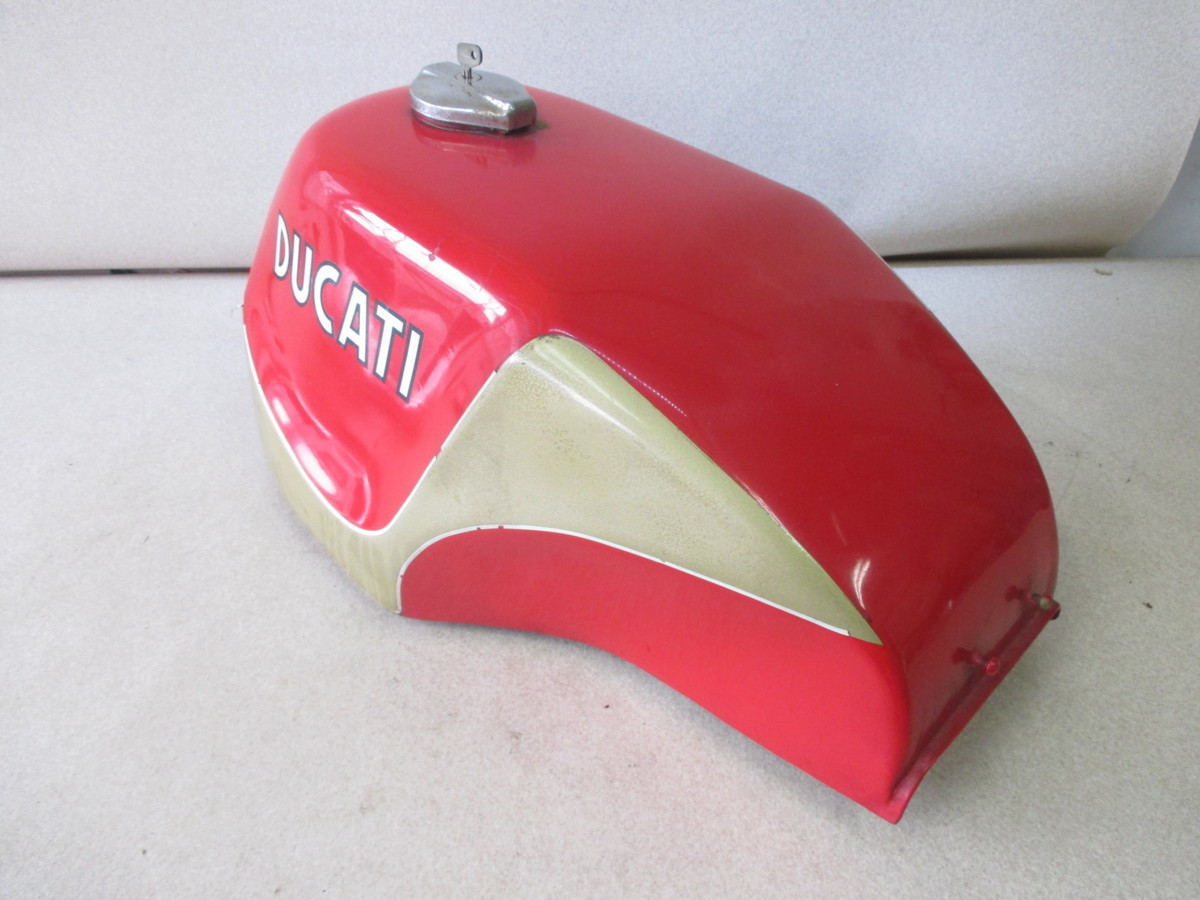  Ducati 900MHR/NHR Mille original tanker 2 tanker cap * key attaching 