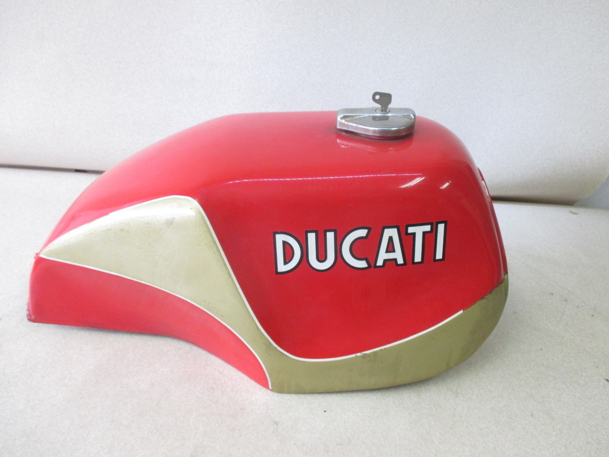  Ducati 900MHR/NHR Mille original tanker 2 tanker cap * key attaching 