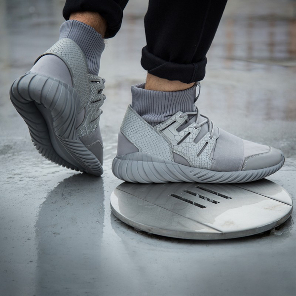 ＊値引き＊ adidas TUBULAR DOOM ”solid gray” 28.5センチ チューブラ