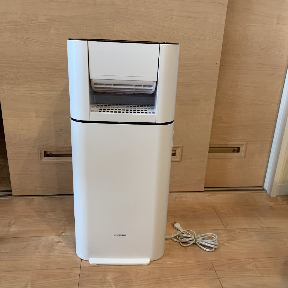 サーキュレーター 衣類乾燥除湿機 DDD-50E(¥10,500