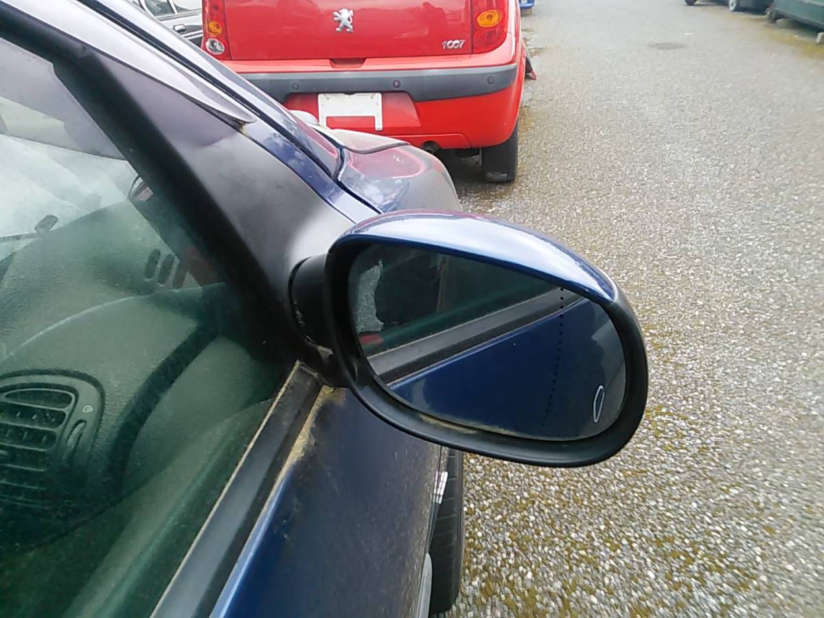 # Peugeot 206 XS door mirror right used CP5015000 parts taking equipped right steering wheel Wing mirror #