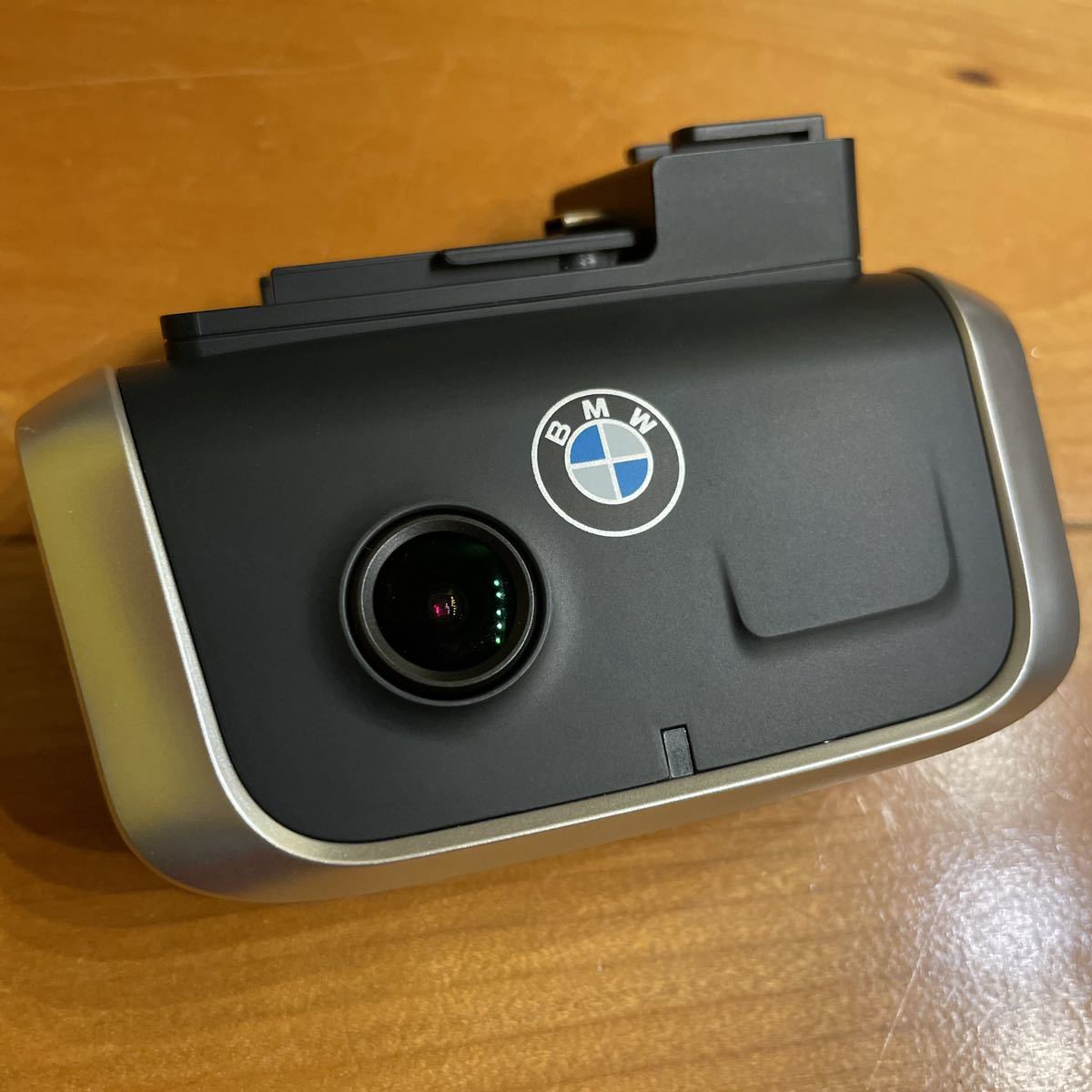 BMW 純正 ドライブレコーダー Advanced Car Eye 2 BMW 純正 ドライブレコーダー Advanced Car Eye 2