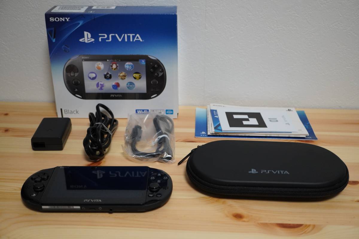 PS Vita（PCH-2000) Wi-Fiモデル 本体 ＋ メモリーカード 64GB ic.sch.id
