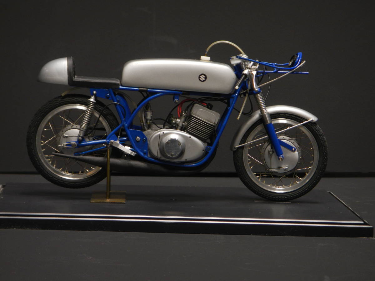 SUZUKI TR 市販レーサー フルスクラッチ模型 完成品 www