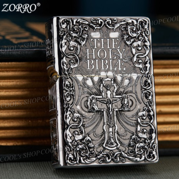 【新品】THE HOLY BIBLE 聖書デザイン フルメタルジャケットオイルライター ZORRO 銀 zippo同型 本 ブック キリスト 十字架 クロス 総加工 adjk59nKNuvHIPTW-30503 オイルライター