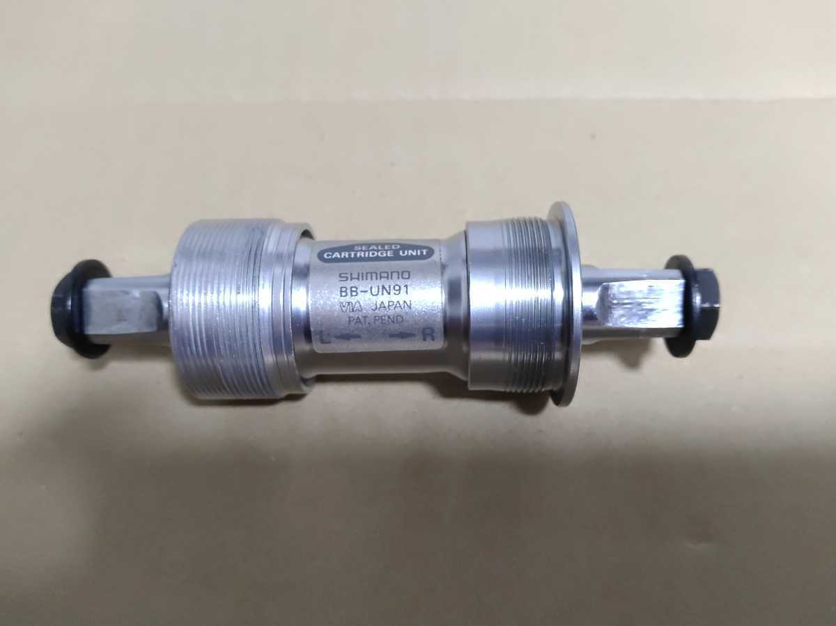 限定版 シマノ SHIMANO MTB CITYボトムブラケット BB-UN300 シェル幅68mm 軸長113mm EBBUN300B13X シマノ(SHIMANO) MTB CITYボトムブラケット BB-UN300 シェル幅68mm 軸長113mm EBBUN300B13X