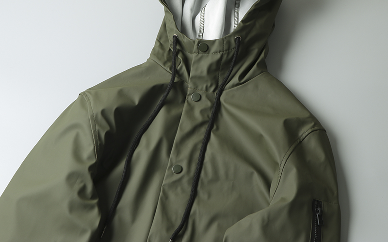  men's raincoat waterproof jacket khaki green with a hood . outer free103