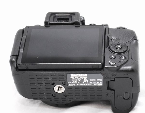 【超美品 8690ショット・付属品完備 豪華セット】Nikon ニコン D5300 AF-S 18-140mm VR_画像8