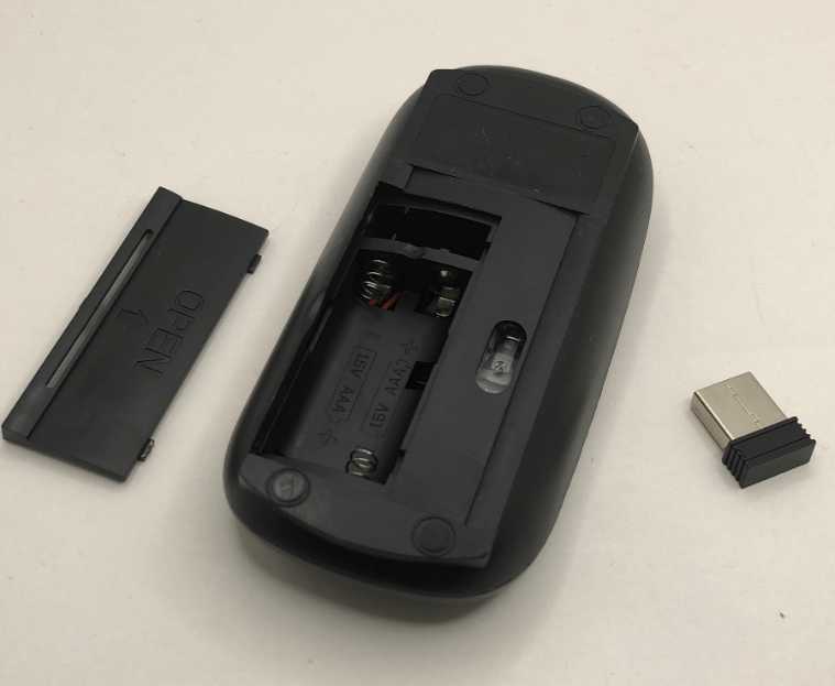 マウス ワイヤレスマウス 無線マウス 持ち運び便利 2.4GHz 電池式　ブラック