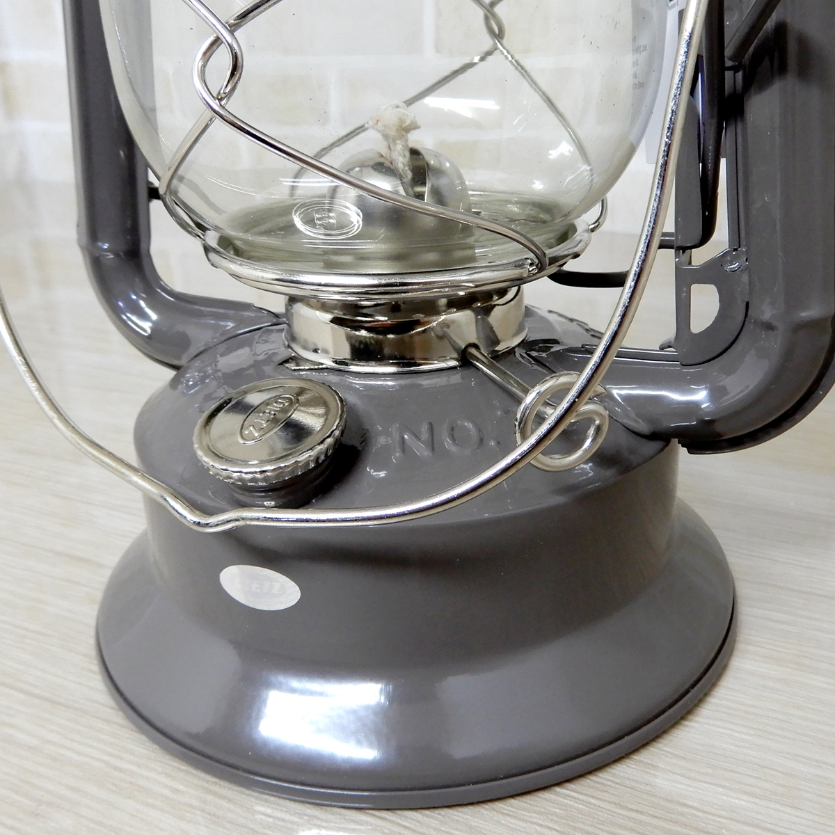 大セール【送料無料】新品 Dietz #30 Little Wizard Oil Lantern - Grey Nickel Trim 替芯付 ◇デイツ グレー ニッケル ハリケーンランタンの画像6