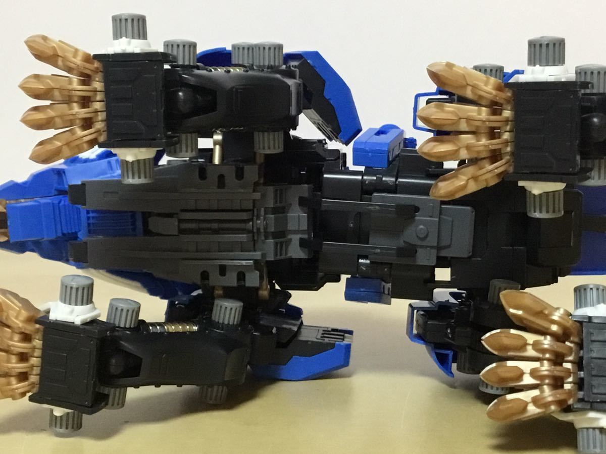 HMM コトブキヤ ゾイド ZOIDS 美品 破損無し 素組 ブレード HMM コトブキヤ ゾイド ZOIDS 美品 破損無し 素組 ブレード