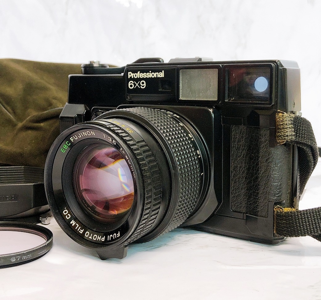 FUJICA フジカ GW690 Professional 6×9 中判 フィルムカメラ フィルター レンズフード ケース付き（EBC FUJINON 1:3.5 f=90mm）ジャンク _画像1