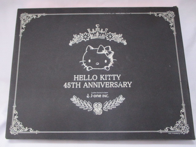 k63 ハローキティ 45th Anniversary ヒストリカル チャーム 45個セット 1974-2018 HELLO KITTY サンリオ 80サイズ発送_画像8