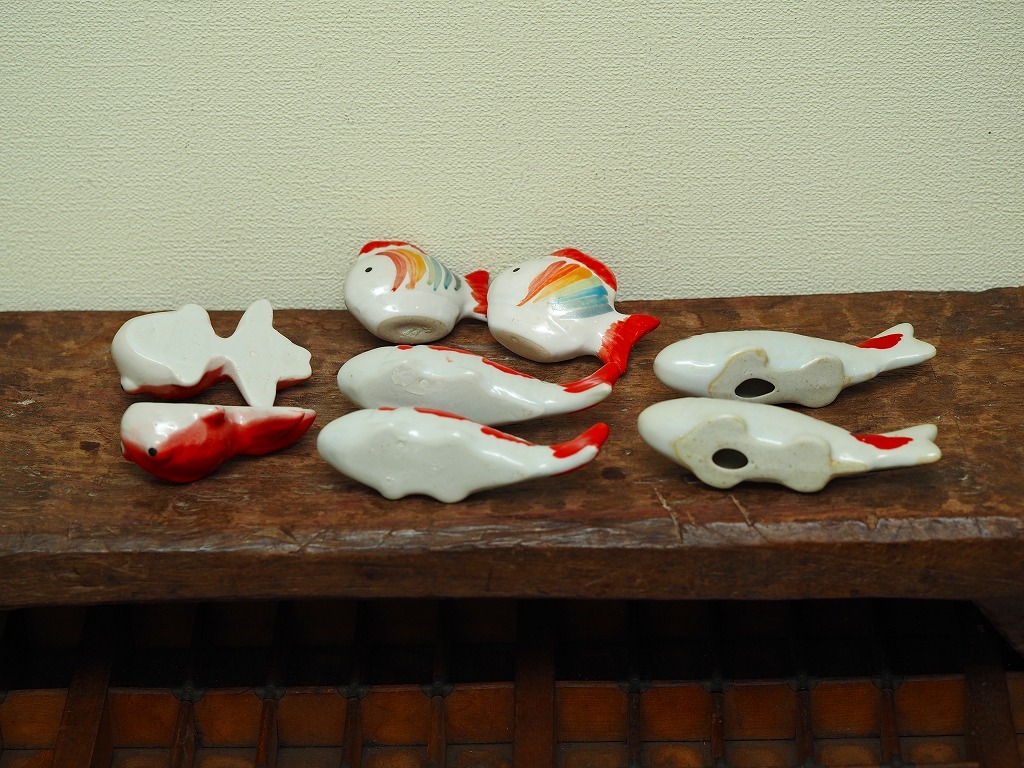 赤セット8点】沈鯉 虹色魚 浮鯉 金魚 各2匹 浮き陶器 金魚鉢 赤セット8点】沈鯉 虹色魚 浮鯉 金魚 各2匹 浮き陶器 金魚鉢