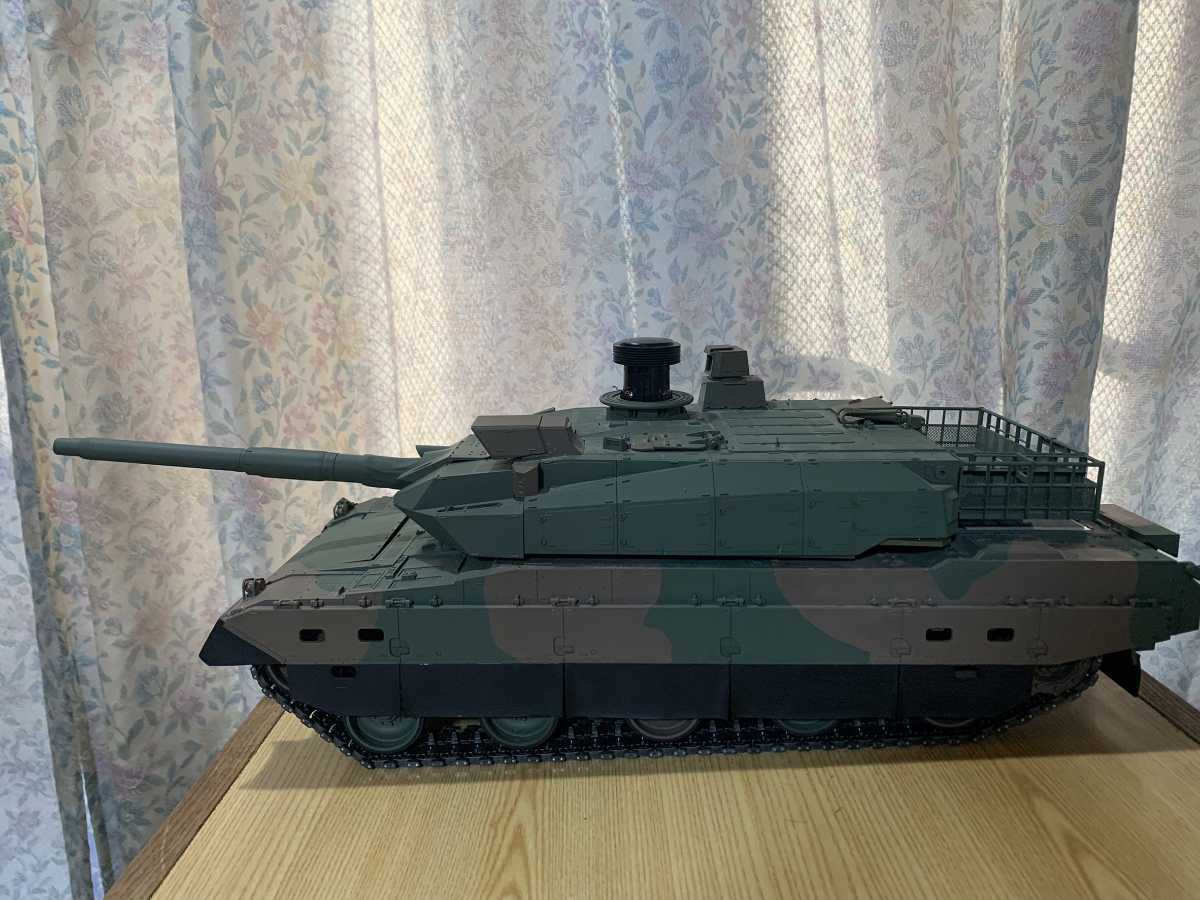 タミヤ 1/16 陸上自衛隊 10式戦車 フルオペレーション バトル タミヤ 1/16 陸上自衛隊 10式戦車 フルオペレーション バトル