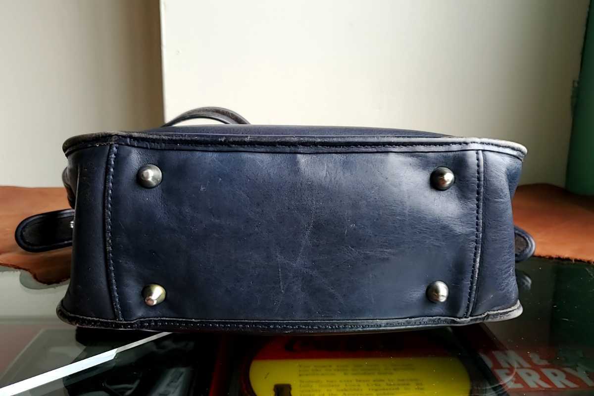 T*90s USA made Old Coach OLD COACH shoulder bag No.J6D-9966 navy navy blue blue Vintage America made used USED