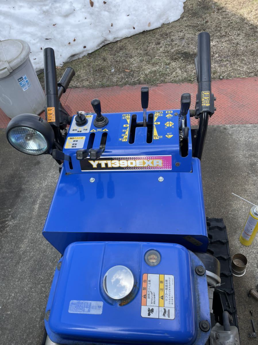 ヤマハ除雪機 YT1390EXR オーガ油圧ローリング 排土板ブレード付 ヤマハ除雪機 YT1390EXR オーガ油圧ローリング 排土板ブレード付