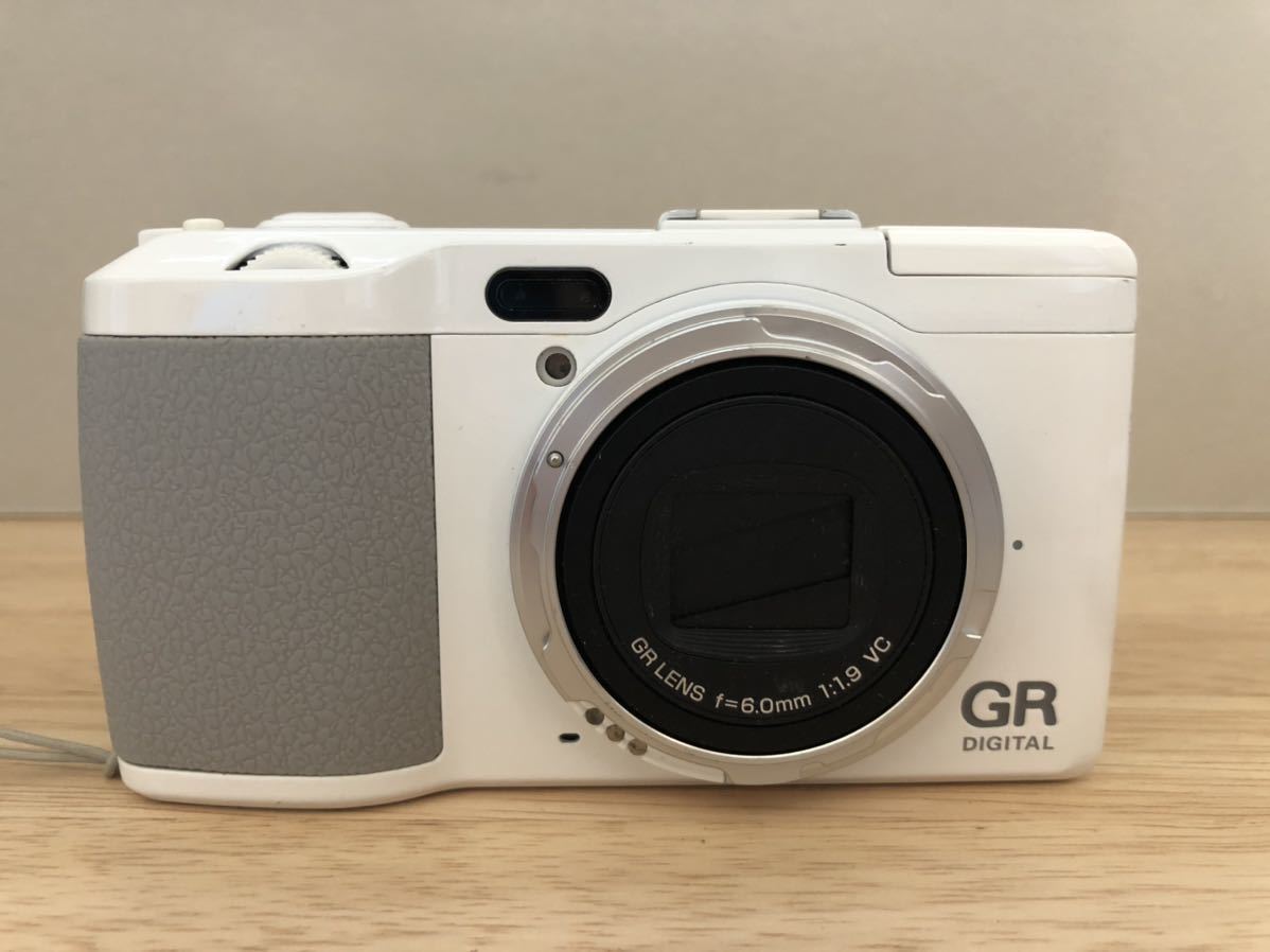 RICOH リコー GR DIGITAL 4 IV コンパクトデジタルカメラ ホワイト