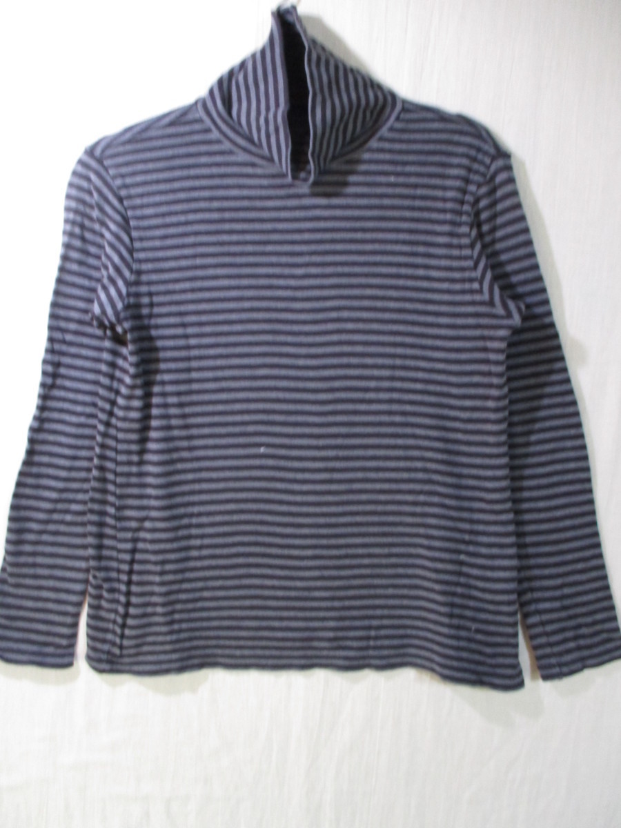 [ Uniqlo ] tops size 150 color gray length 60 width of a garment 42 shoulder width 38/FAI