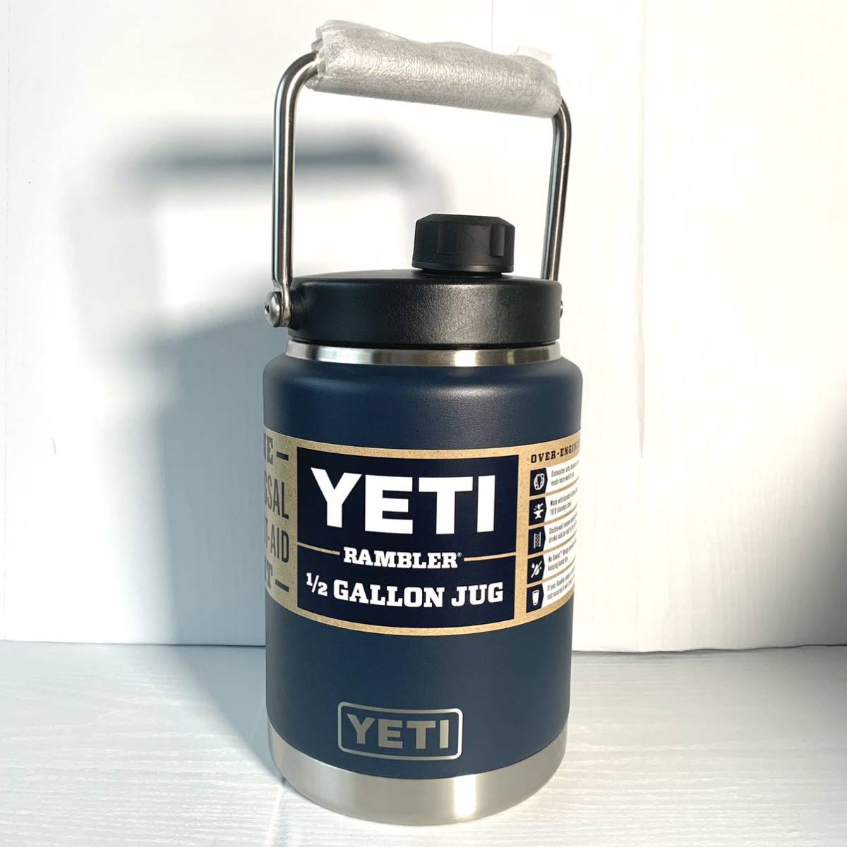 ☆新品☆ YETI イエティ ランブラー ハーフガロンジャグ ネイビー