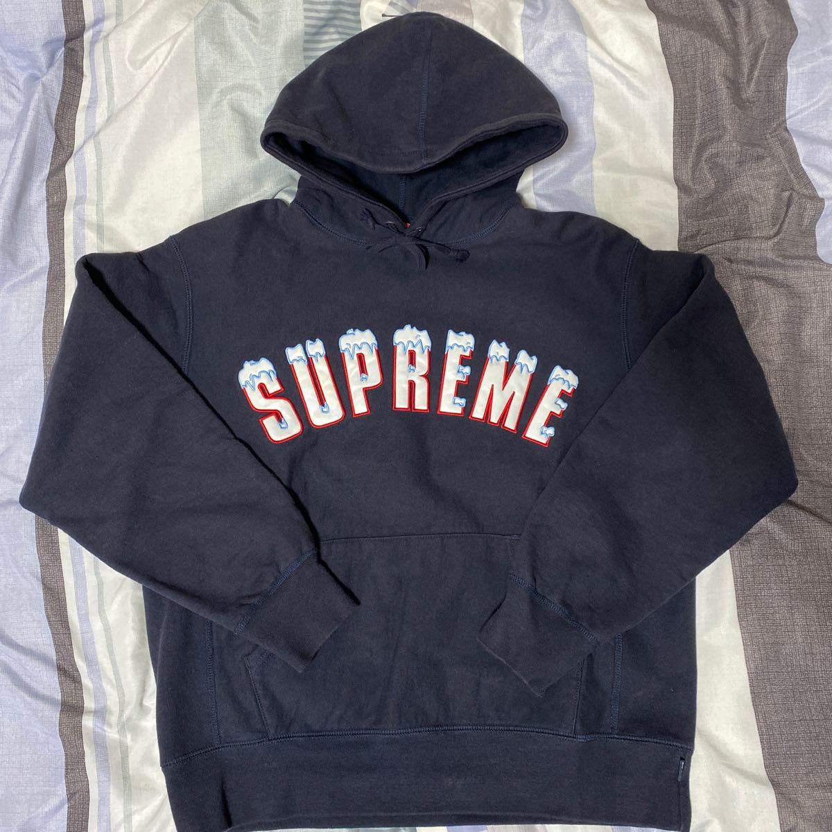 最大62%オフ! supreme Icy Arc Hooded Sweatshirt Mサイズ