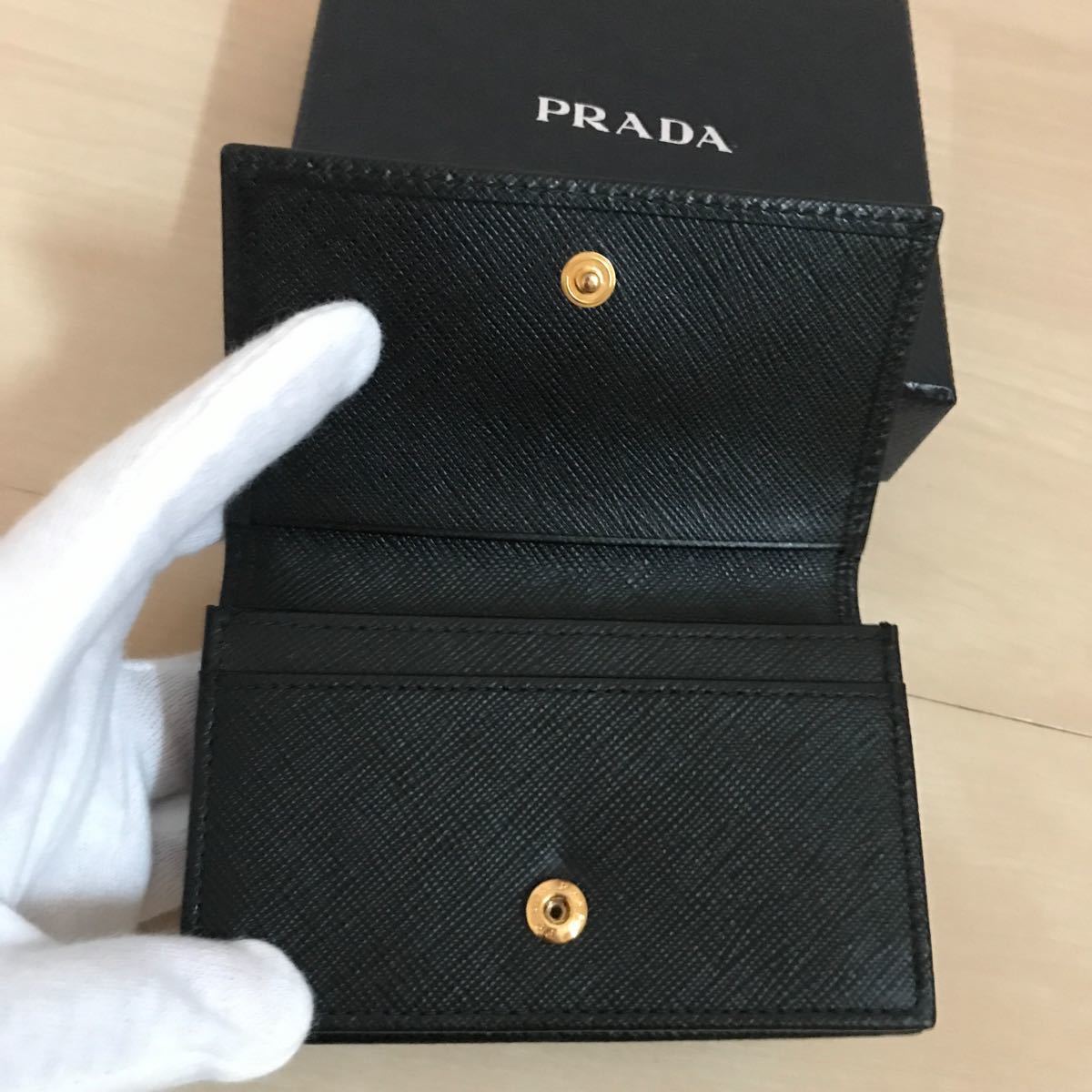 新ロゴ PRADA プラダ 名刺入れ カードケース パスケース ミニ財布 黒