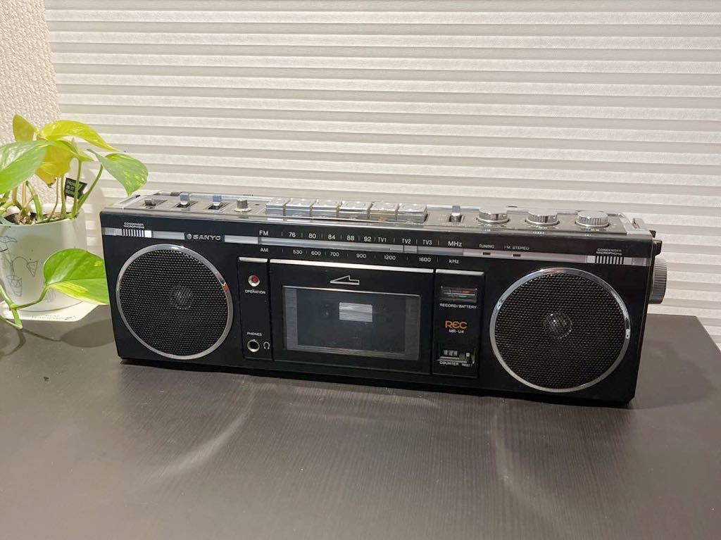 11200 SANYO CDカセットコンポ 2月23、25、26日大阪~枚方方面 11200 SANYO CDカセットコンポ 2月23、25、26日大阪~枚方方面