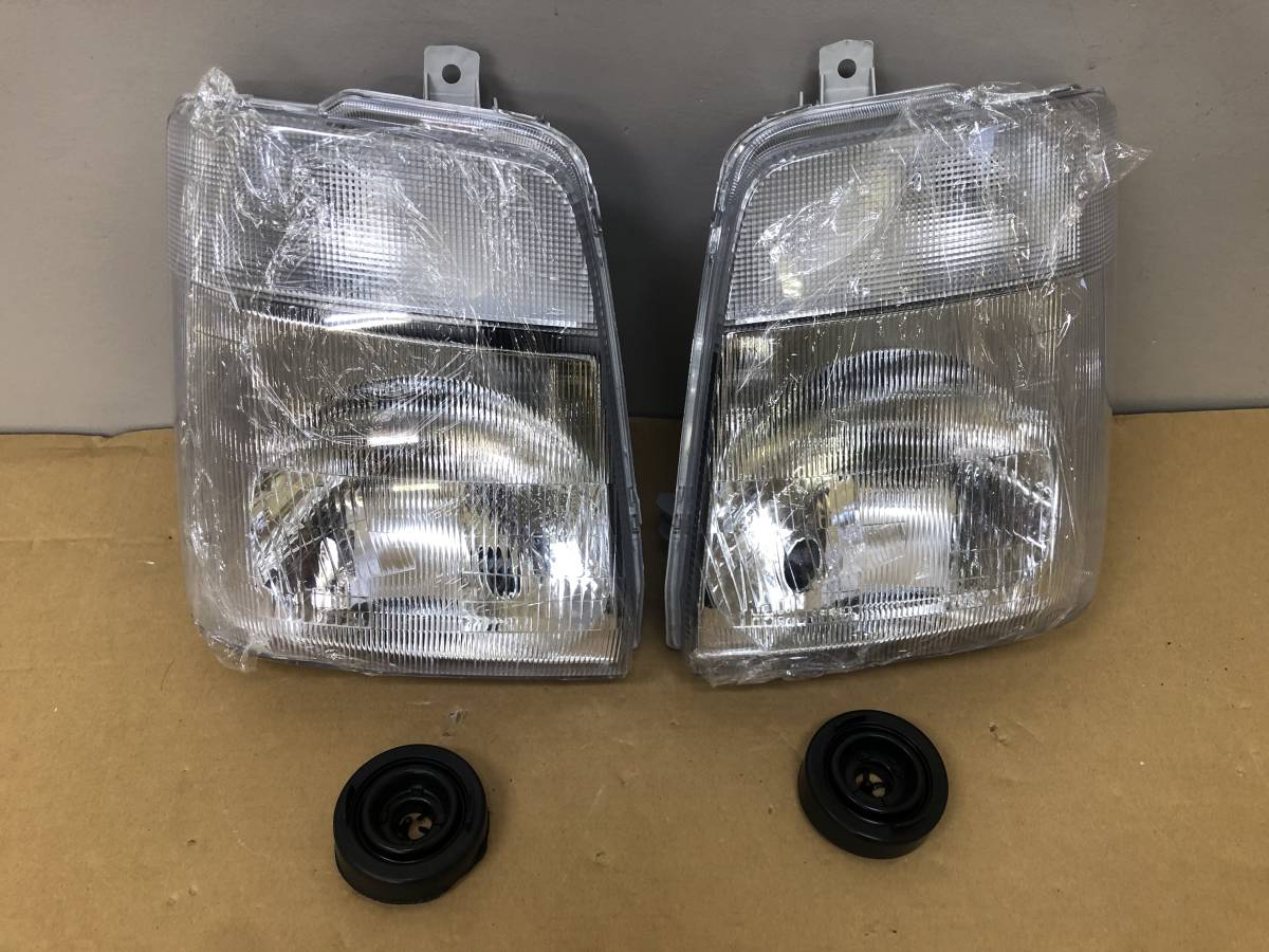 新品未使用 スズキ キャリー キャリィ DA63T ヘッドランプ ヘッド