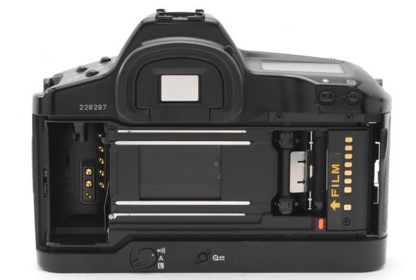 極美品】 Canon キヤノン EOS-1N ブラック ボディ フィルムカメラ