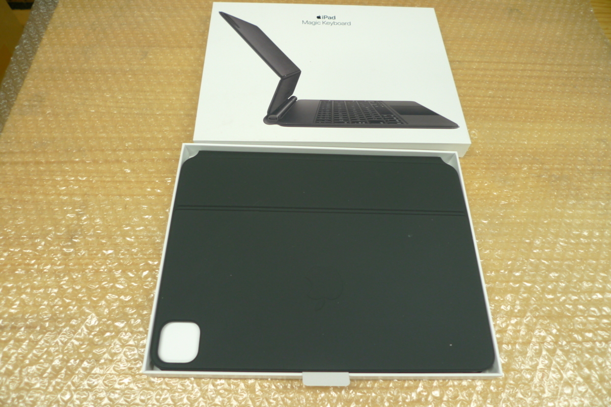 21080円 最大62%OFFクーポン Apple iPad Magic Keyboard MXQT2J A